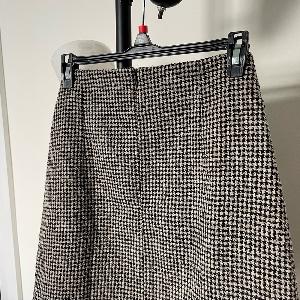 Mango Mini Skirt - Picture 5 of 6